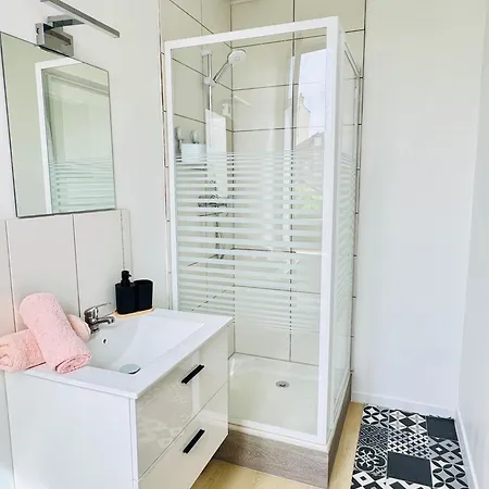 Cosy Pop - Proche Centre - Lave Linge & Wifi 트루아